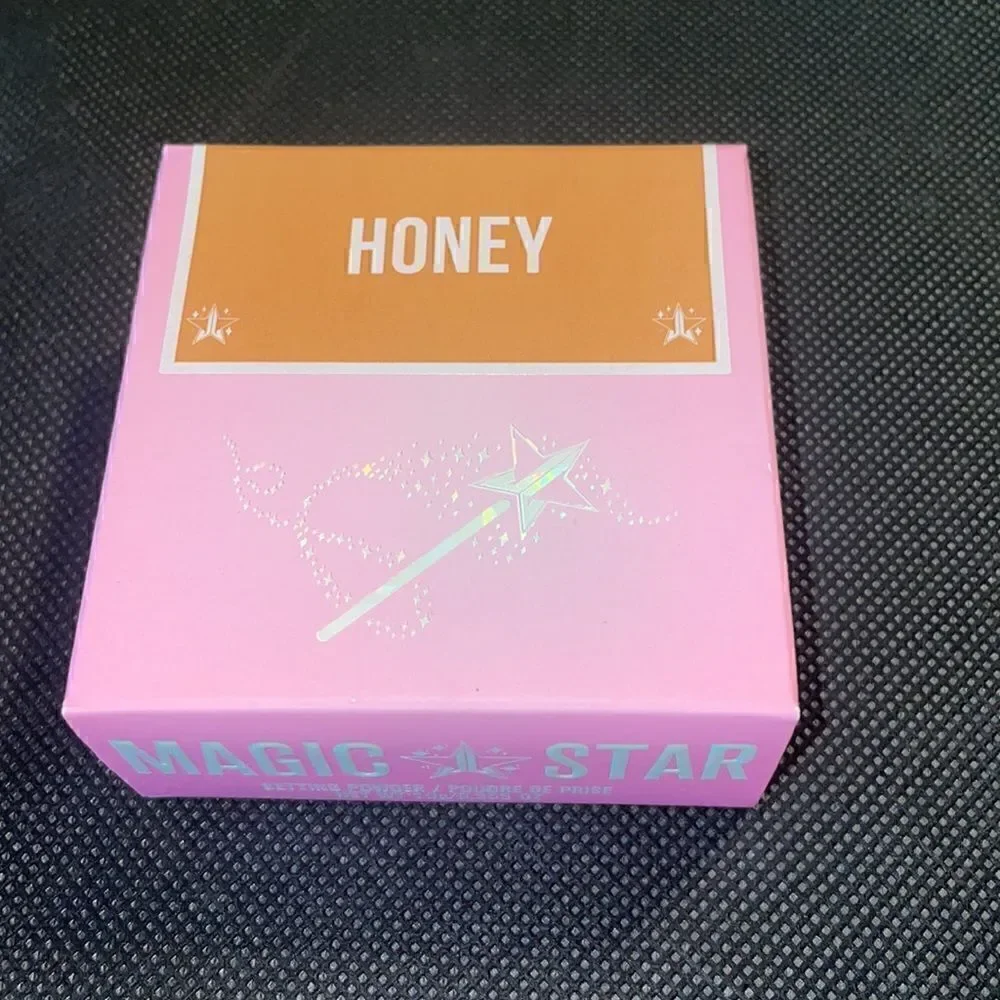 NIB Jeffree Star Magic Star Setting Powder in Honey.